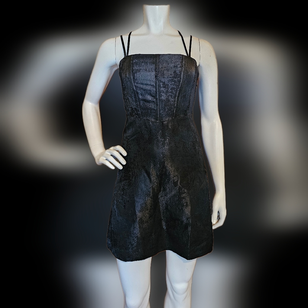 💙 77. RW&CO. Size 4 Mini Dress